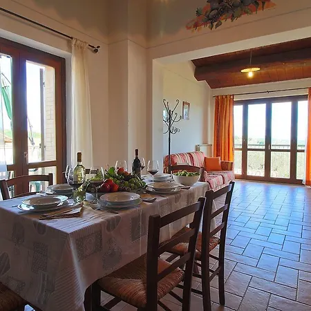بيت للعطل Quaint In With Swimming Pool *